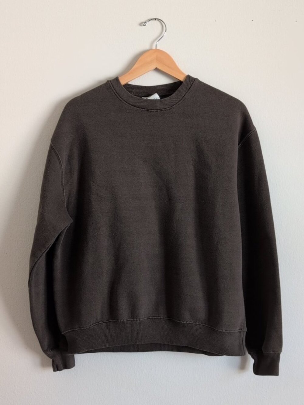 Pull&Bear Striped Vintage-Wash Sweatshirt